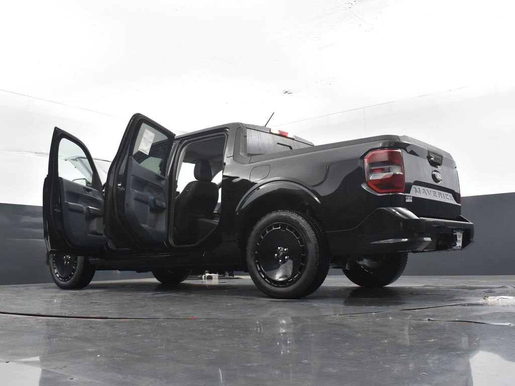 New 2025 Ford Maverick Lobo image 40