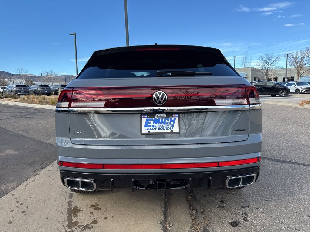 New 2026 Volkswagen Atlas Cross Sport SEL Premium R-Line image 4