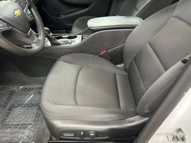 Used 2023 Chevrolet Malibu LS image 9