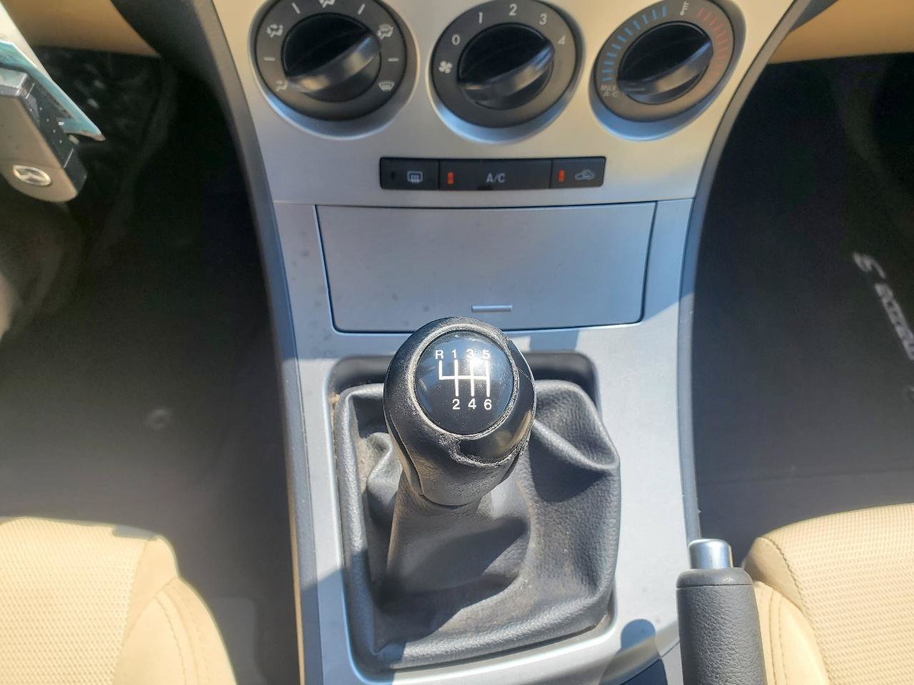 Used 2010 MAZDA MAZDA3 s Sport FWD image 21