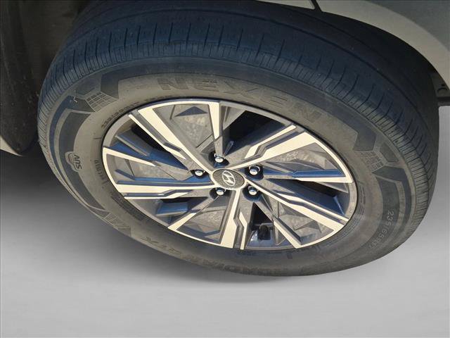 Used 2022 Hyundai Tucson Blue AWD/4WD image 5