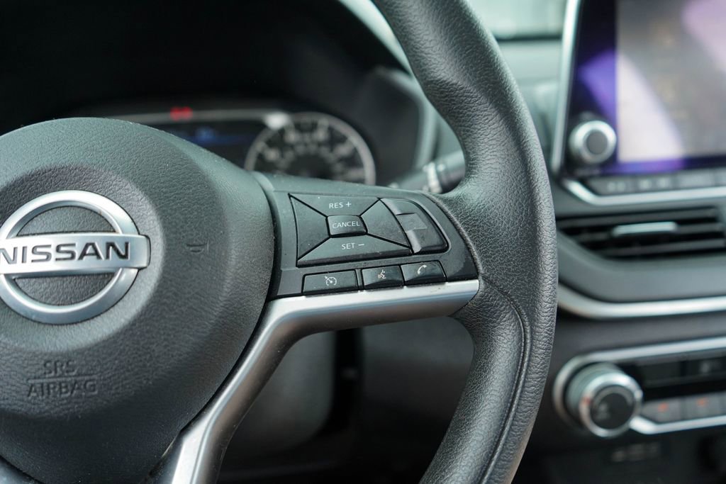Used 2022 Nissan Altima 2.5 SV FWD image 30