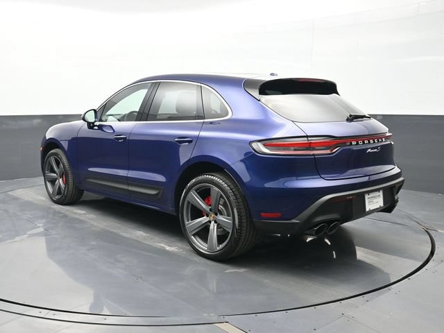 Certified 2025 Porsche Macan S AWD/4WD image 3