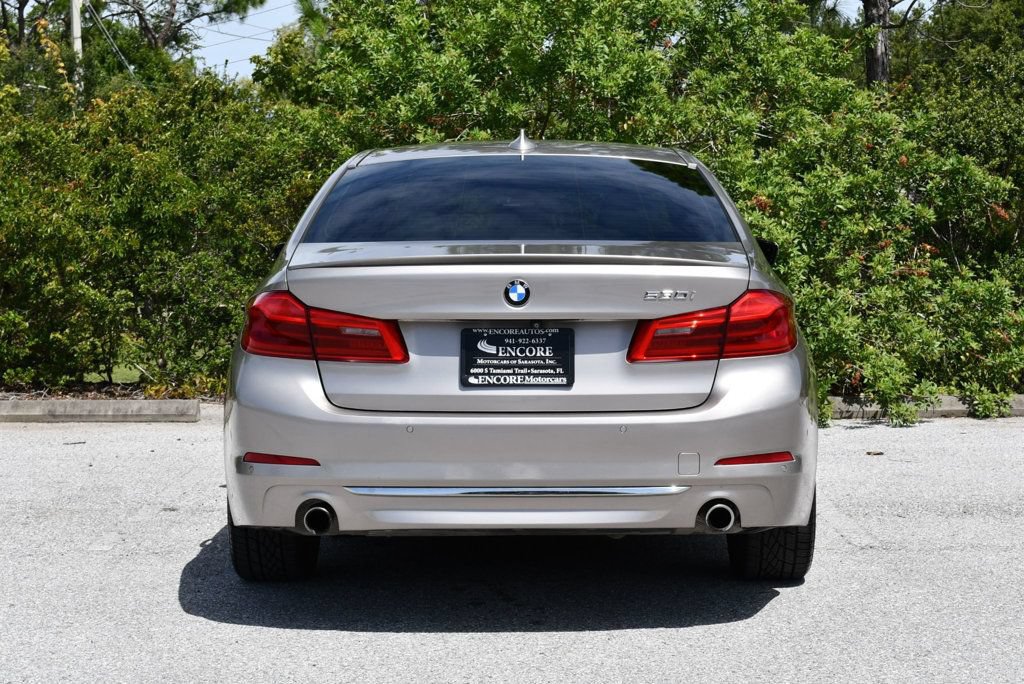 Used 2017 BMW 530i RWD image 5