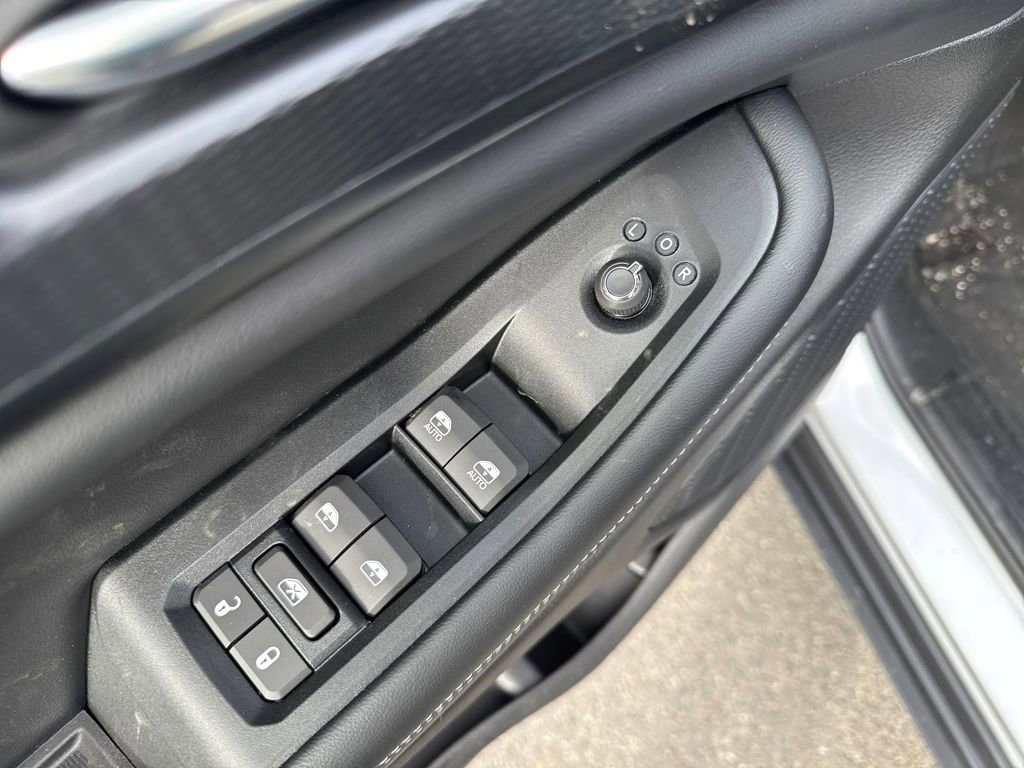 New 2025 Jeep Grand Cherokee Laredo X w/ Trailer Tow Package image 13