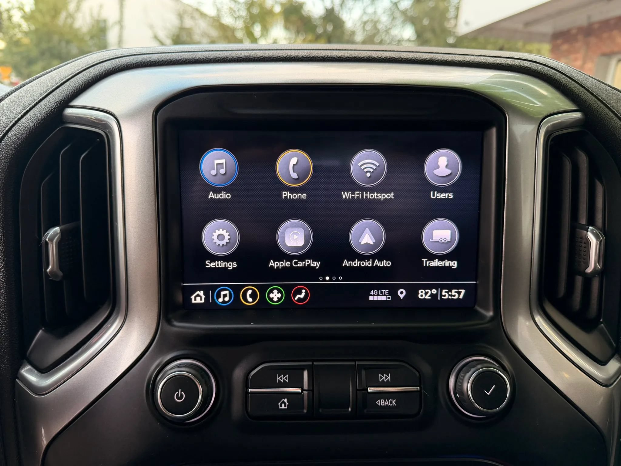 Used 2019 Chevrolet Silverado 1500 LT w/ All-Star Edition AWD/4WD image 17