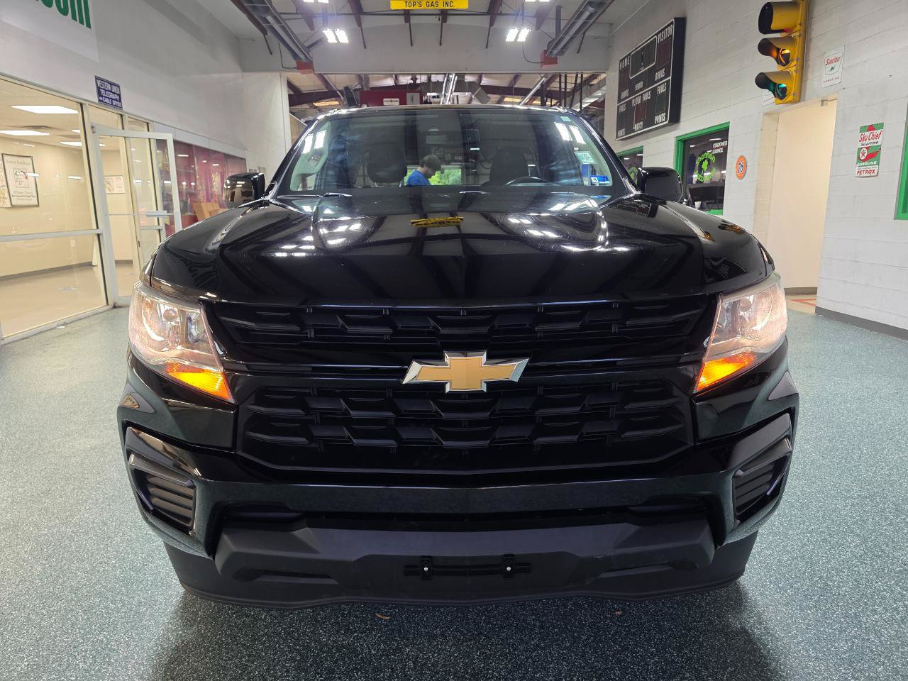 Used 2021 Chevrolet Colorado LT w/ Fleet Safety Package RWD image 3