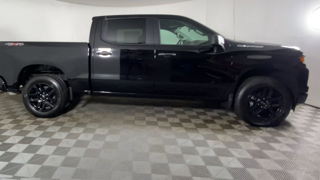 New 2026 Chevrolet Silverado 1500 Custom image 2