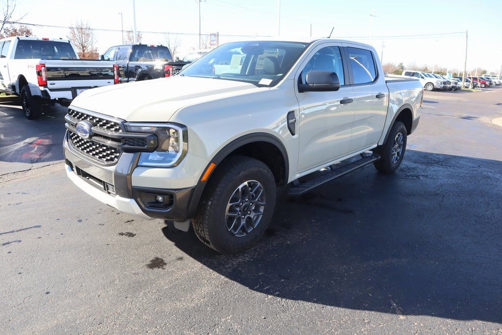 New 2025 Ford Ranger XLT w/ Equipment Group 301A High image 11
