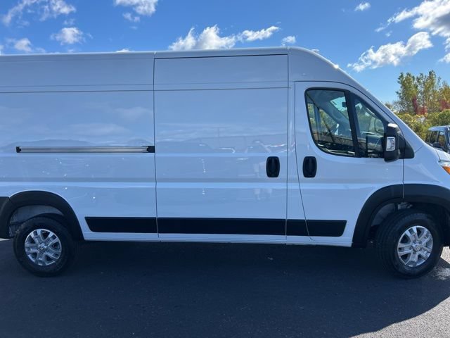 New 2025 RAM ProMaster 2500 w/ Quick Order Package 22G SLT FWD image 8
