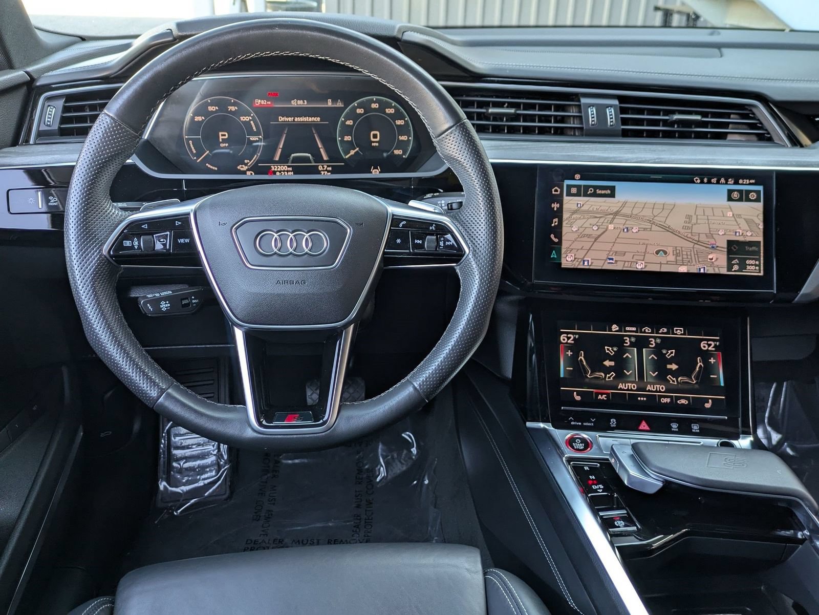 Used 2022 Audi e-tron S Premium Plus AWD/4WD image 8