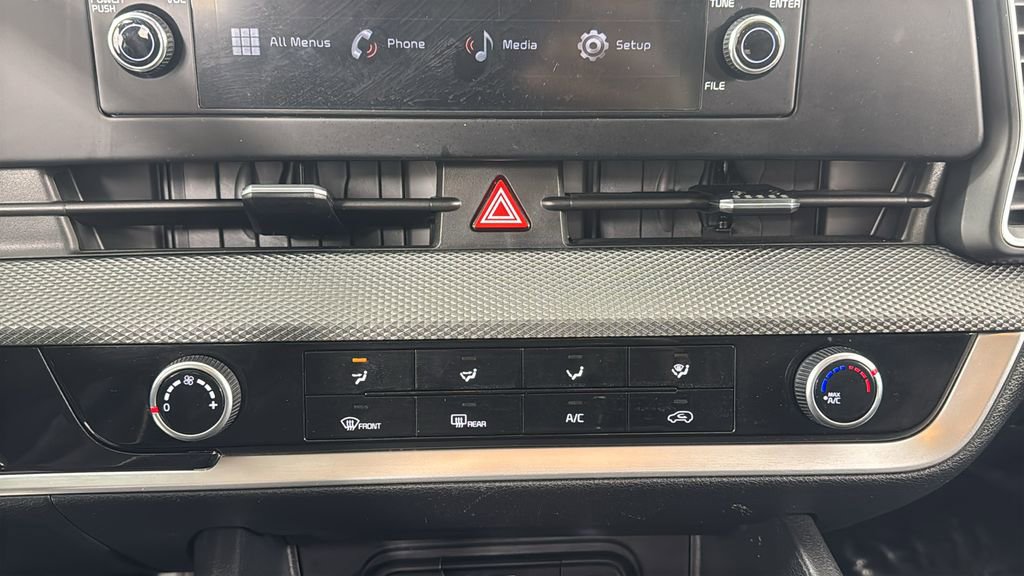 Used 2023 Kia Sportage LX image 26