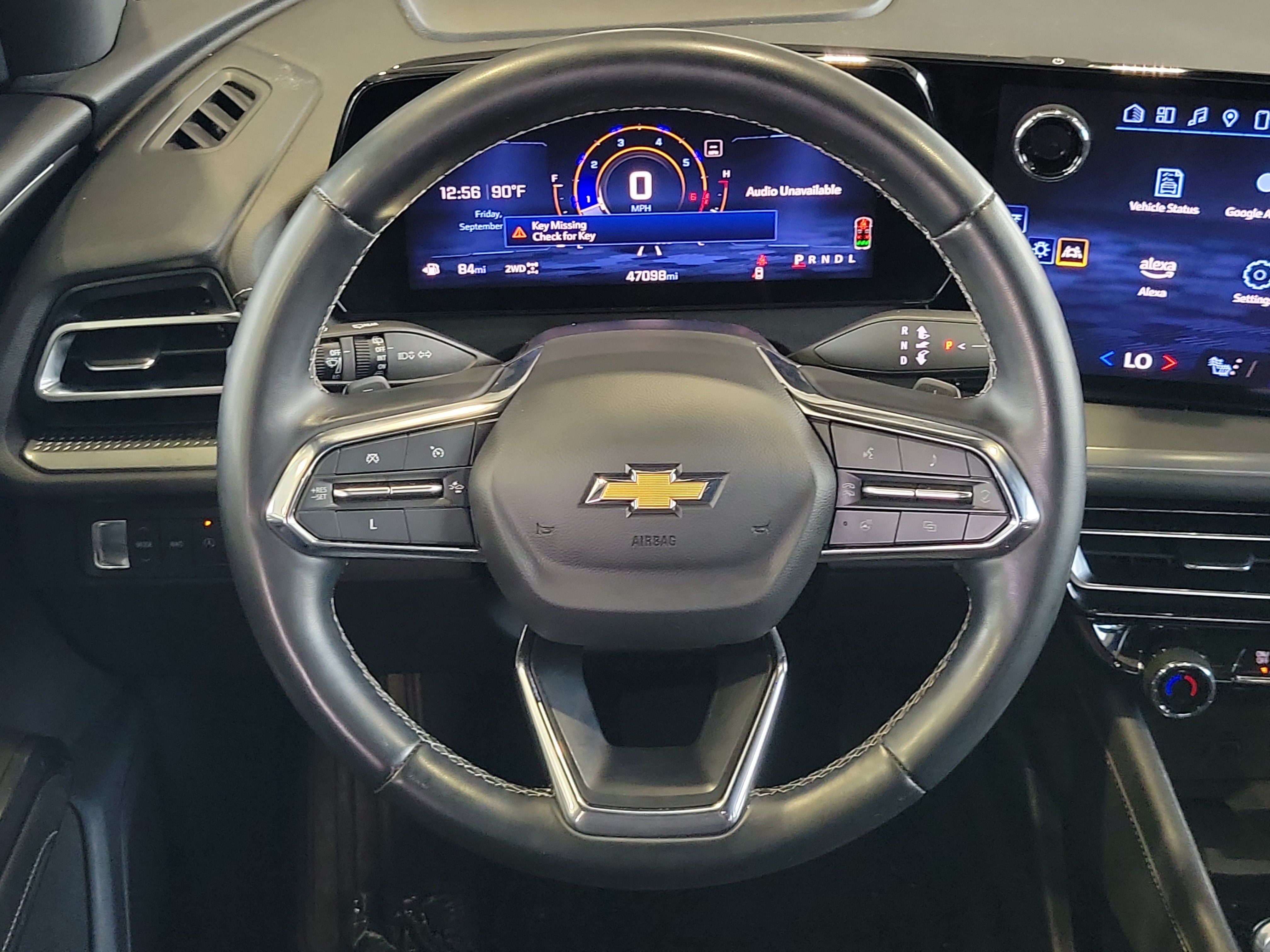 Used 2024 Chevrolet Traverse LT AWD/4WD image 16
