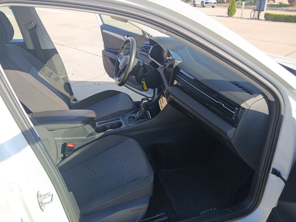 Certified 2026 Volkswagen Jetta S FWD image 23