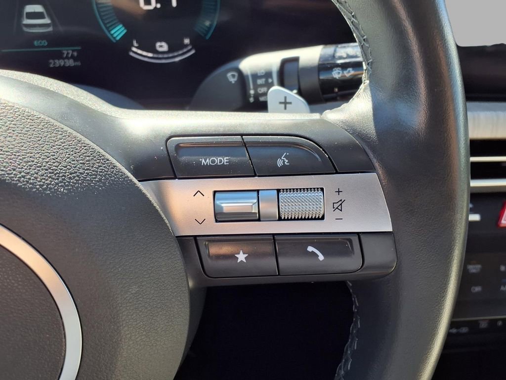 Used 2025 Hyundai Sonata SEL image 16