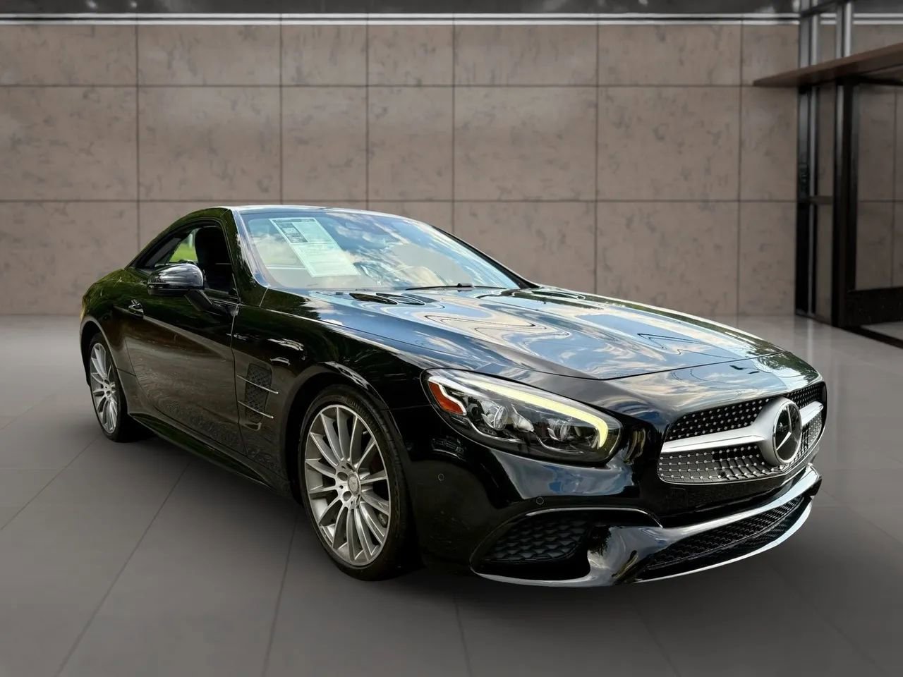 Used 2017 Mercedes-Benz SL 450 image 15
