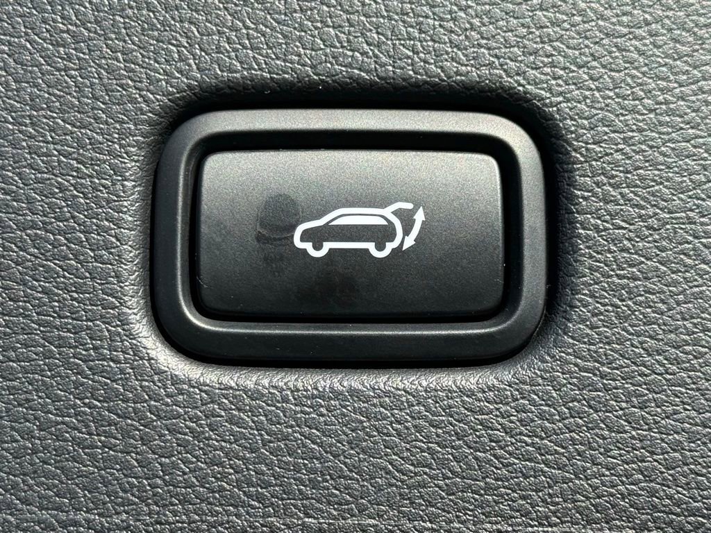 Used 2023 Hyundai Palisade SEL image 15