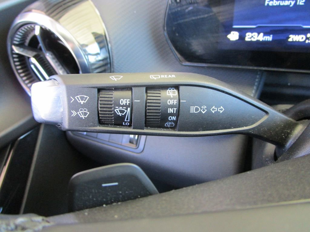 Used 2025 Chevrolet Equinox LT image 25