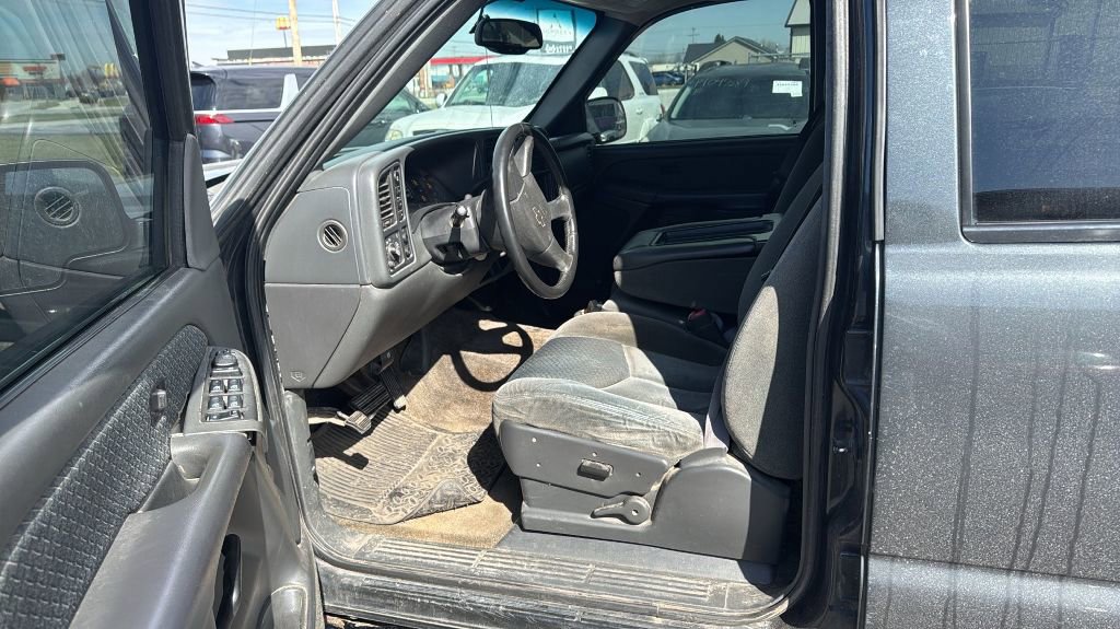 Used 2003 Chevrolet Avalanche 4x4 image 5