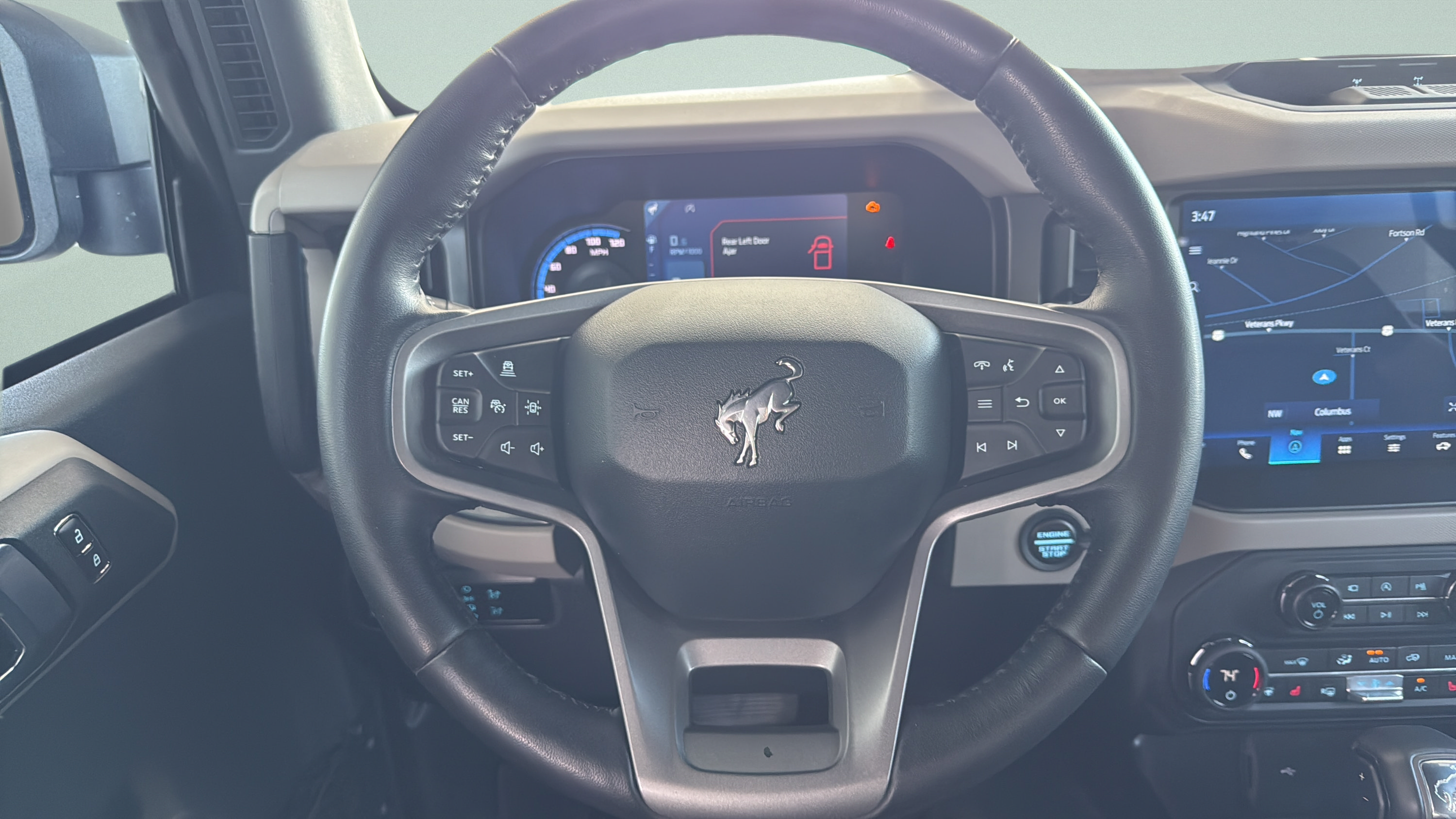 Used 2023 Ford Bronco Wildtrak AWD/4WD image 30