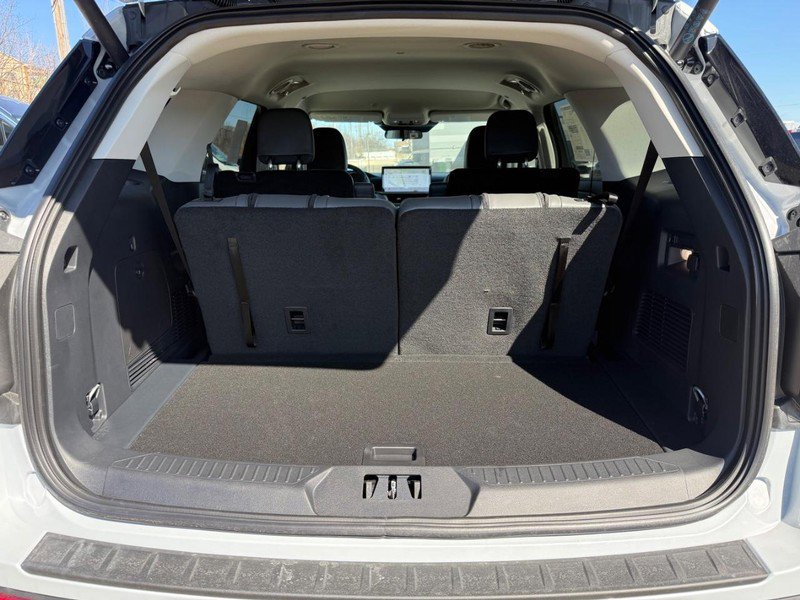 New 2026 Ford Explorer Active image 6