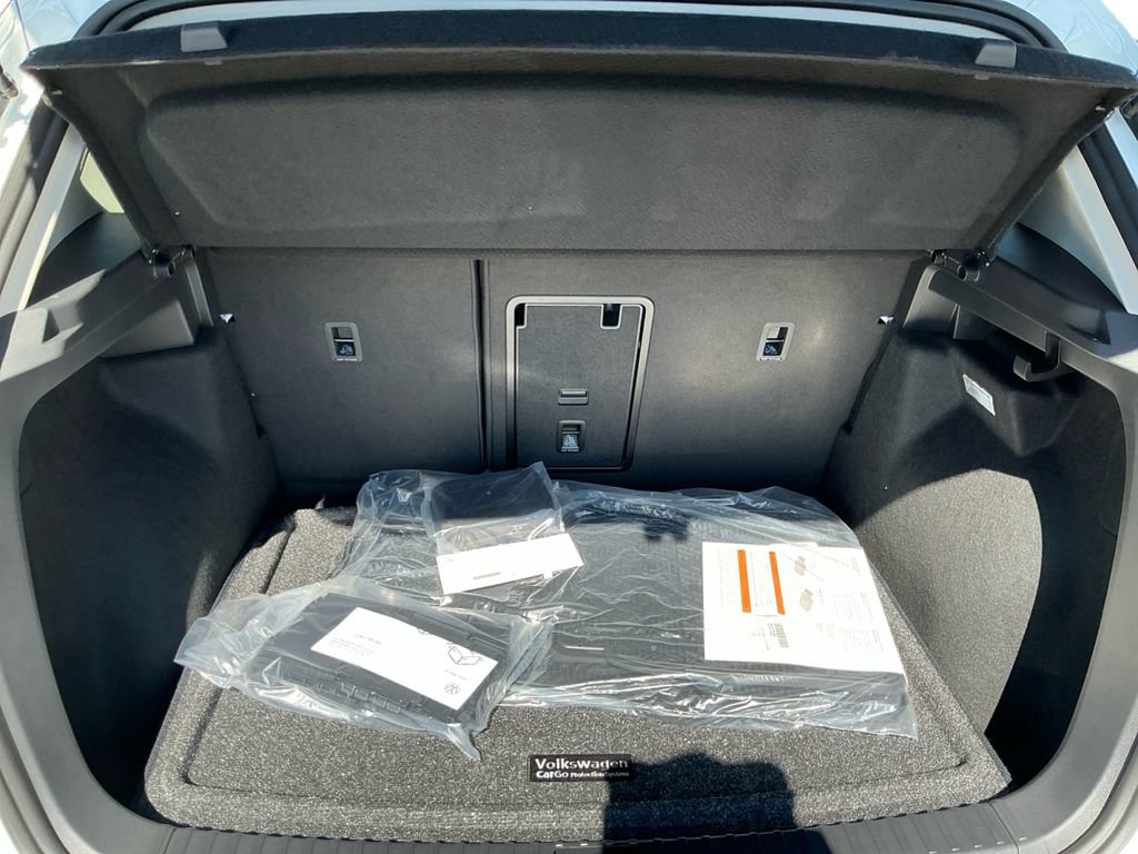 New 2026 Volkswagen Taos SE AWD/4WD image 21