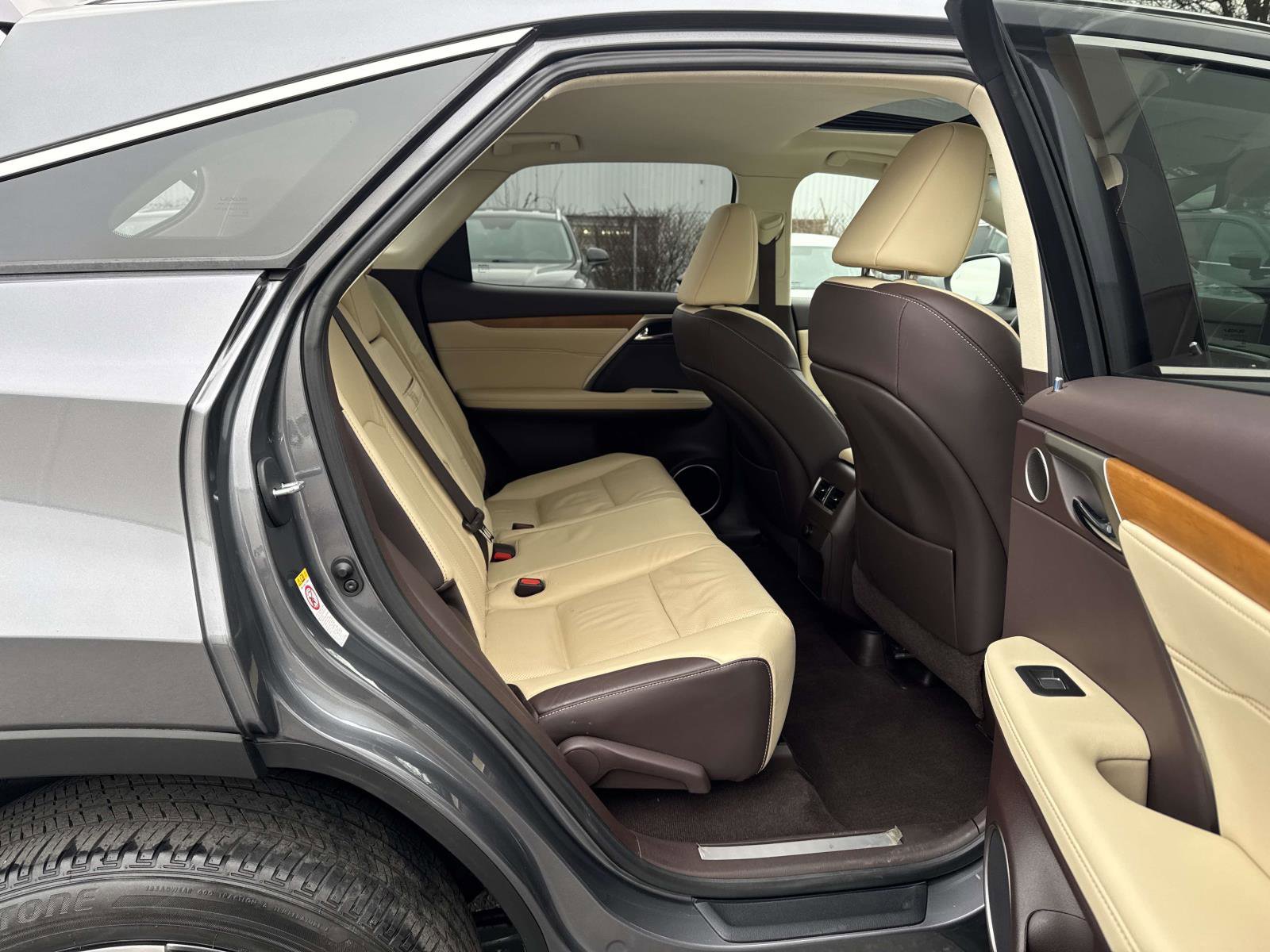 Used 2019 Lexus RX 350 AWD w/ Navigation Package image 16