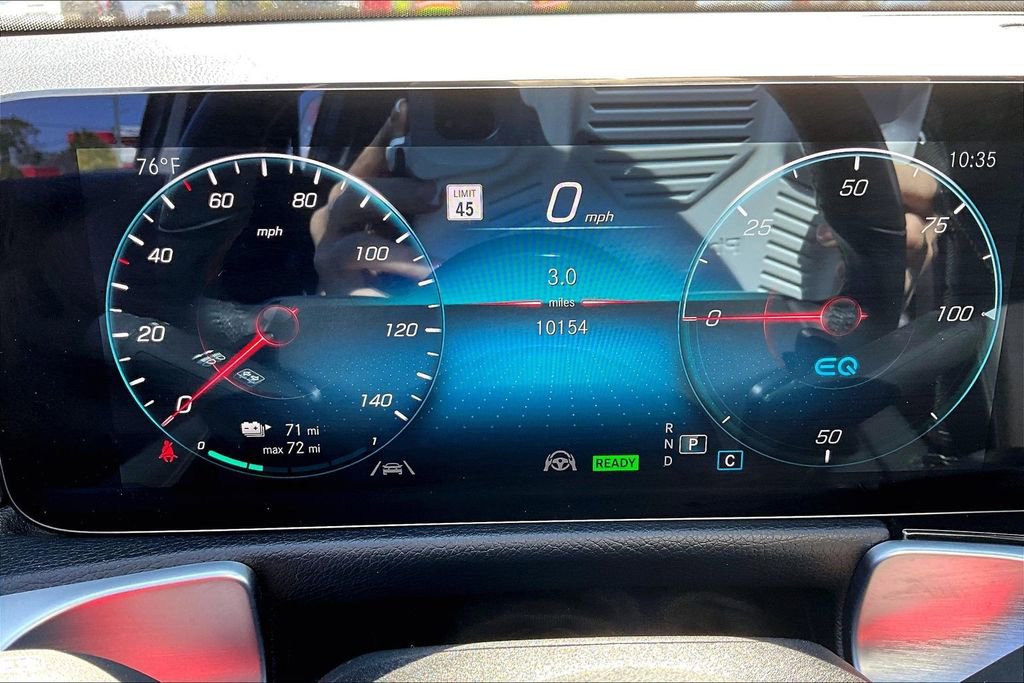 Used 2022 Mercedes-Benz EQB 350 4MATIC image 13