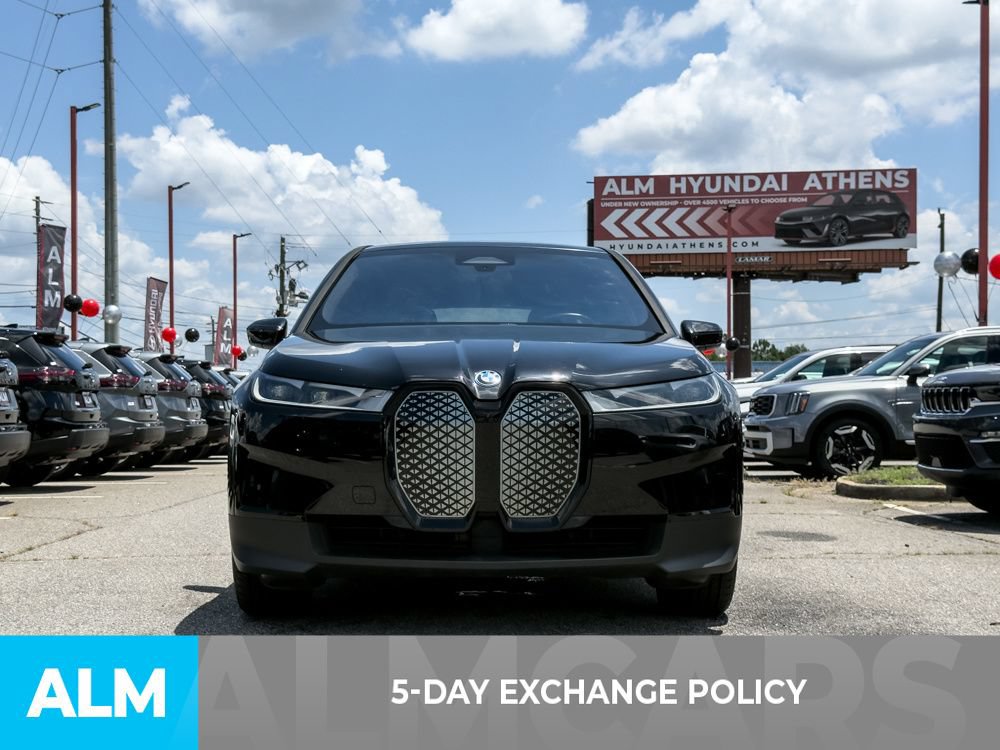 Used 2024 BMW iX xDrive50 w/ Convenience Package AWD/4WD image 3