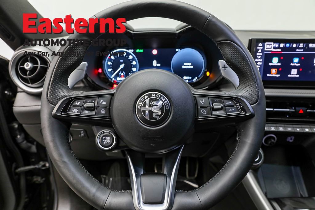 Used 2024 Alfa Romeo Tonale Veloce AWD/4WD image 10
