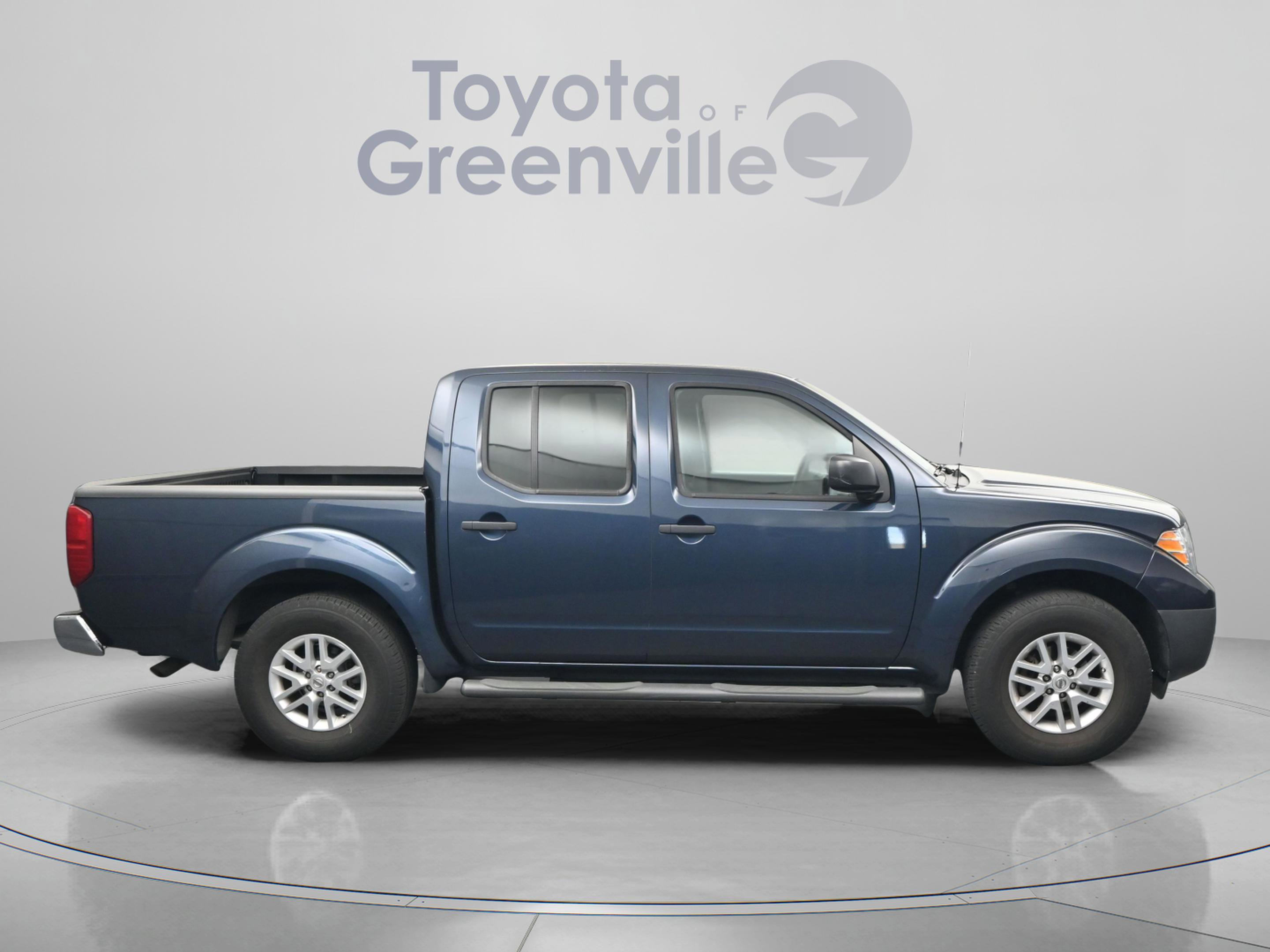 Used 2019 Nissan Frontier SV image 18