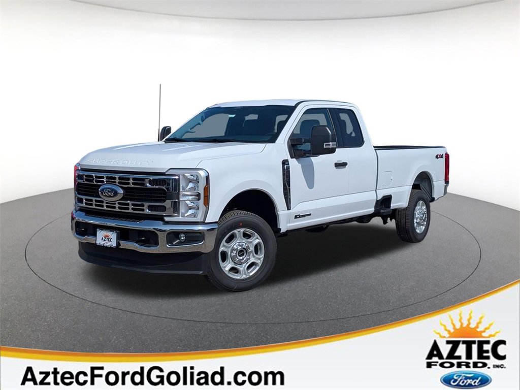 New 2025 Ford F350 XLT