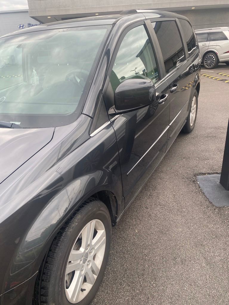 Used 2012 Dodge Grand Caravan Crew w/ Crew Value Pkg FWD image 1