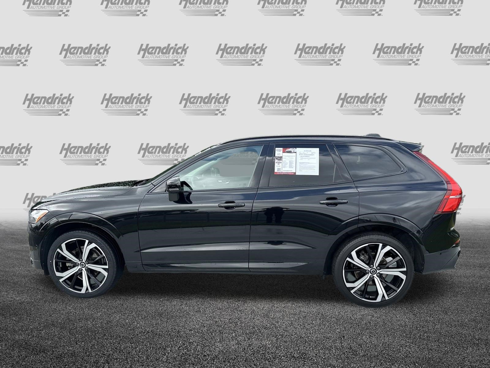 Used 2023 Volvo XC60 B5 Ultimate FWD image 7