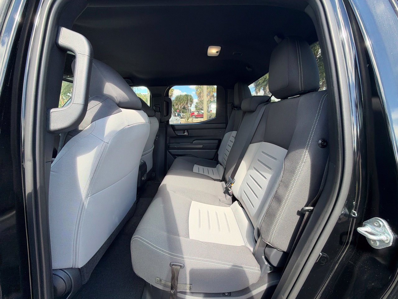 Used 2025 Toyota Tacoma TRD Sport AWD/4WD image 8