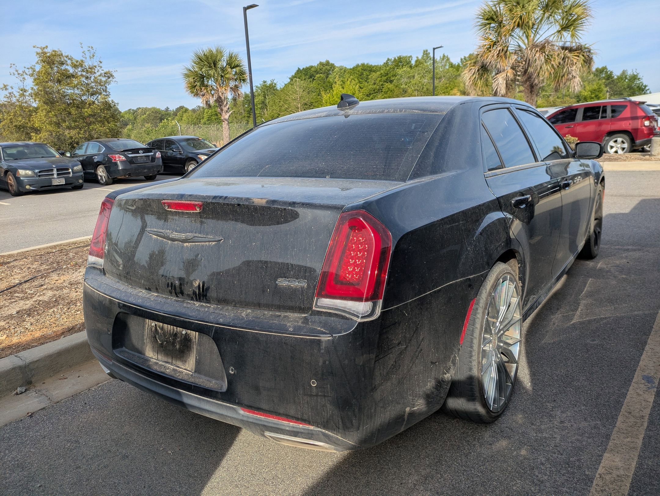 Used 2022 Chrysler 300 Touring L w/ Comfort Group image 6