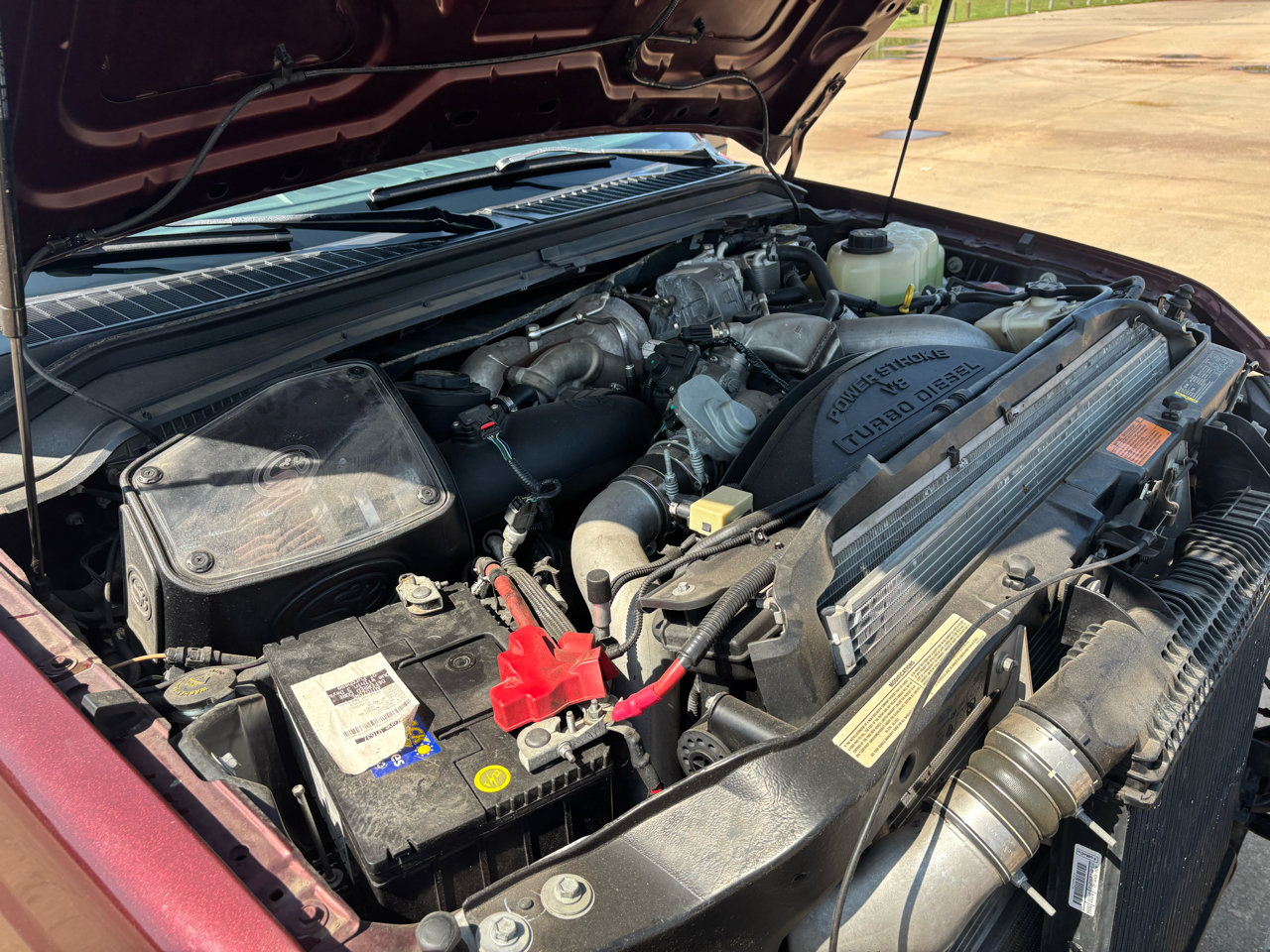 Used 2010 Ford F250 Lariat image 29