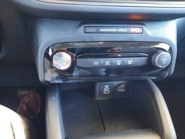 New 2025 Ford Escape SE image 41
