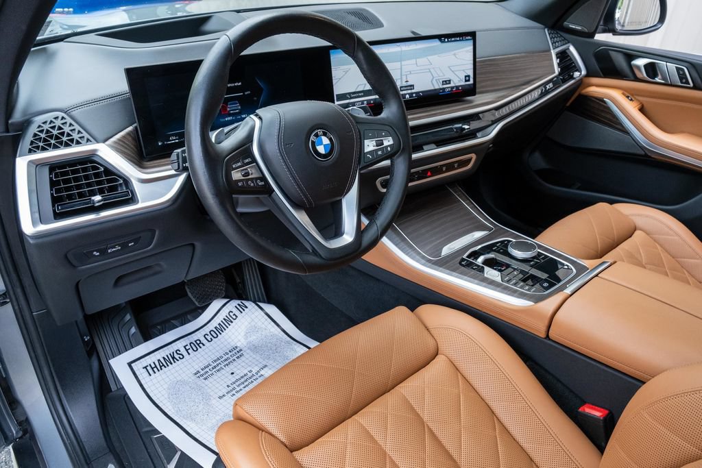 Used 2024 BMW X5 xDrive40i w/ Premium Package AWD/4WD image 17