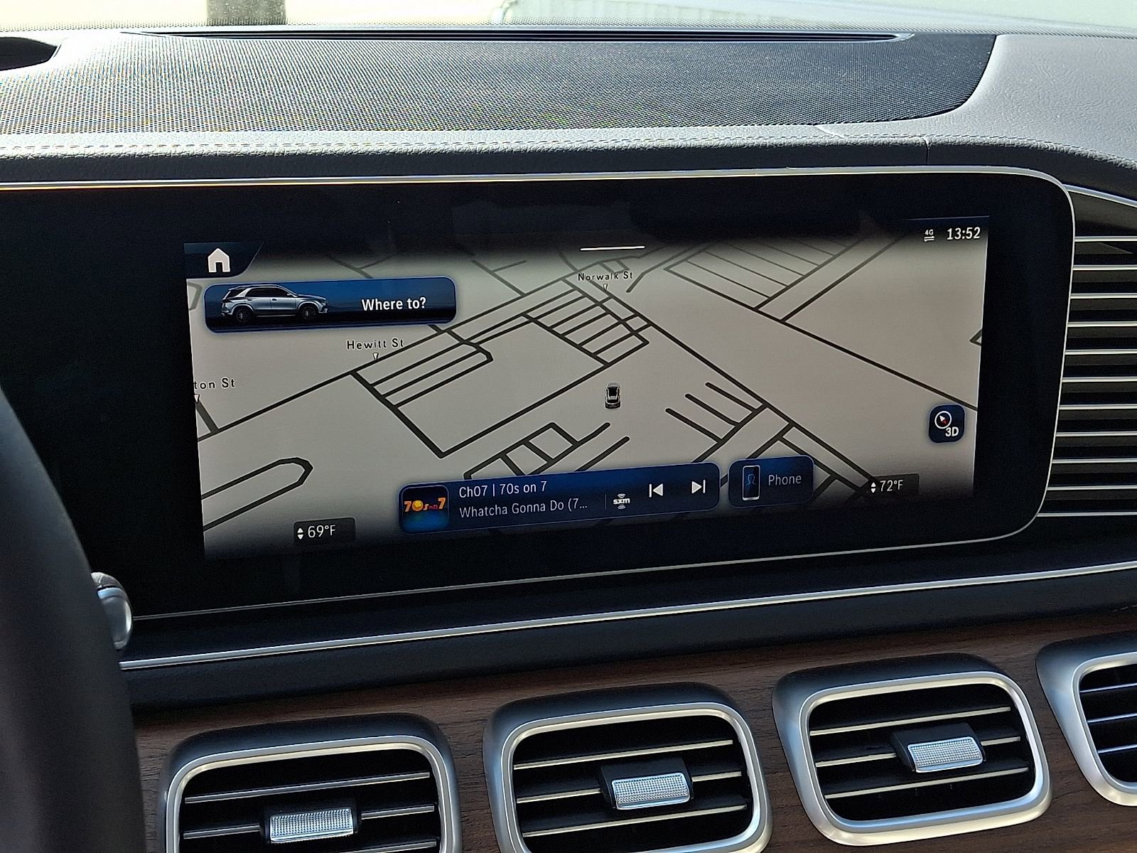 New 2026 Mercedes-Benz GLE 450 4MATIC image 12