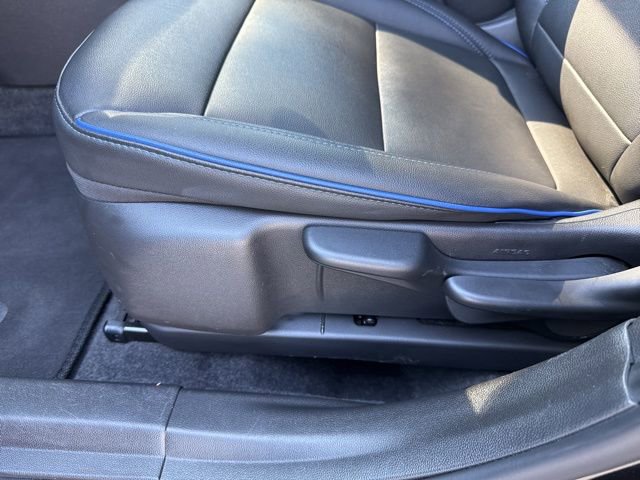 Used 2025 Buick Envista Sport Touring image 11