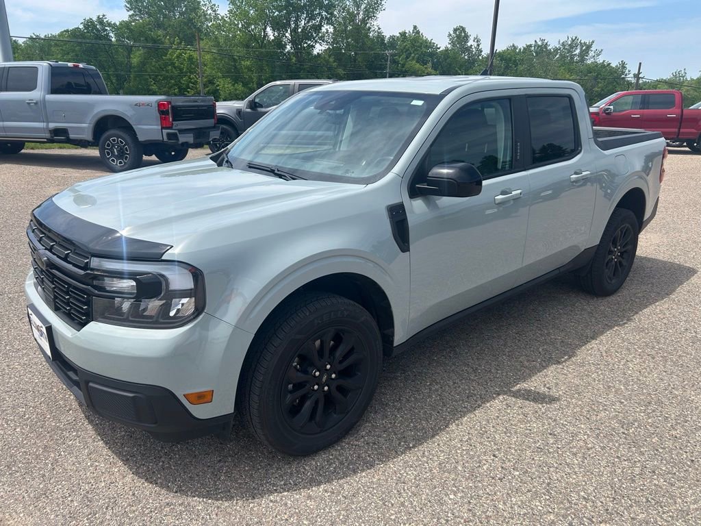 Used 2023 Ford Maverick Lariat w/ Lariat Luxury Package FWD image 3