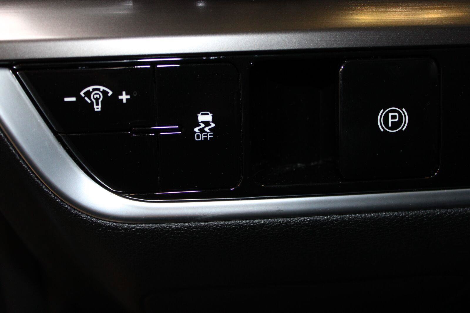 Used 2024 Kia Sportage EX AWD/4WD image 18
