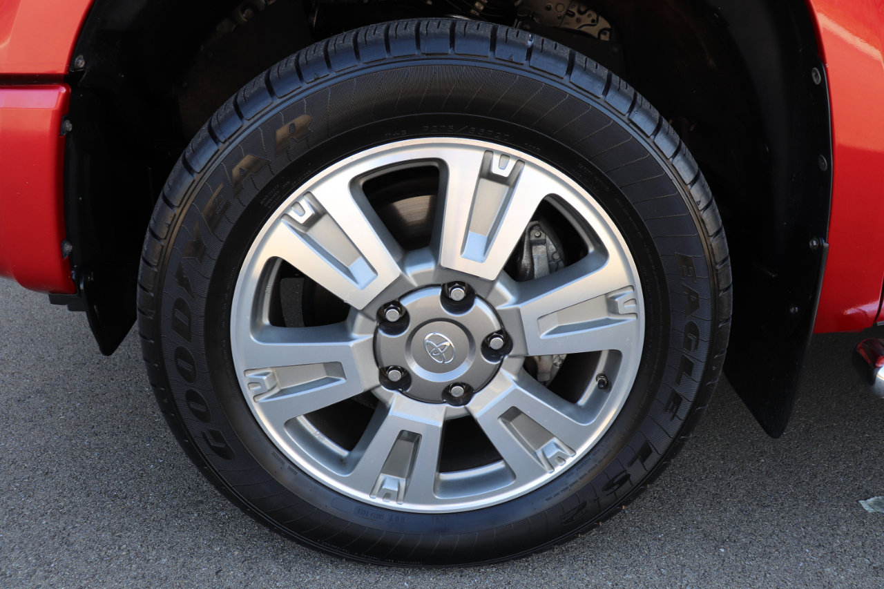 Used 2016 Toyota Tundra Platinum image 77