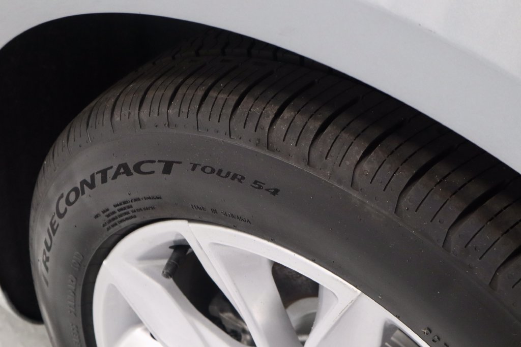 Used 2023 Chevrolet Malibu LT FWD image 19
