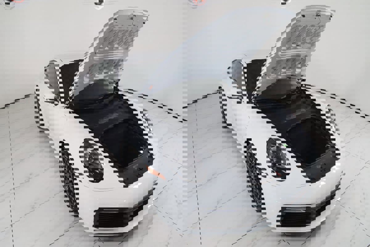 Used 2020 Porsche 911 Carrera S image 29