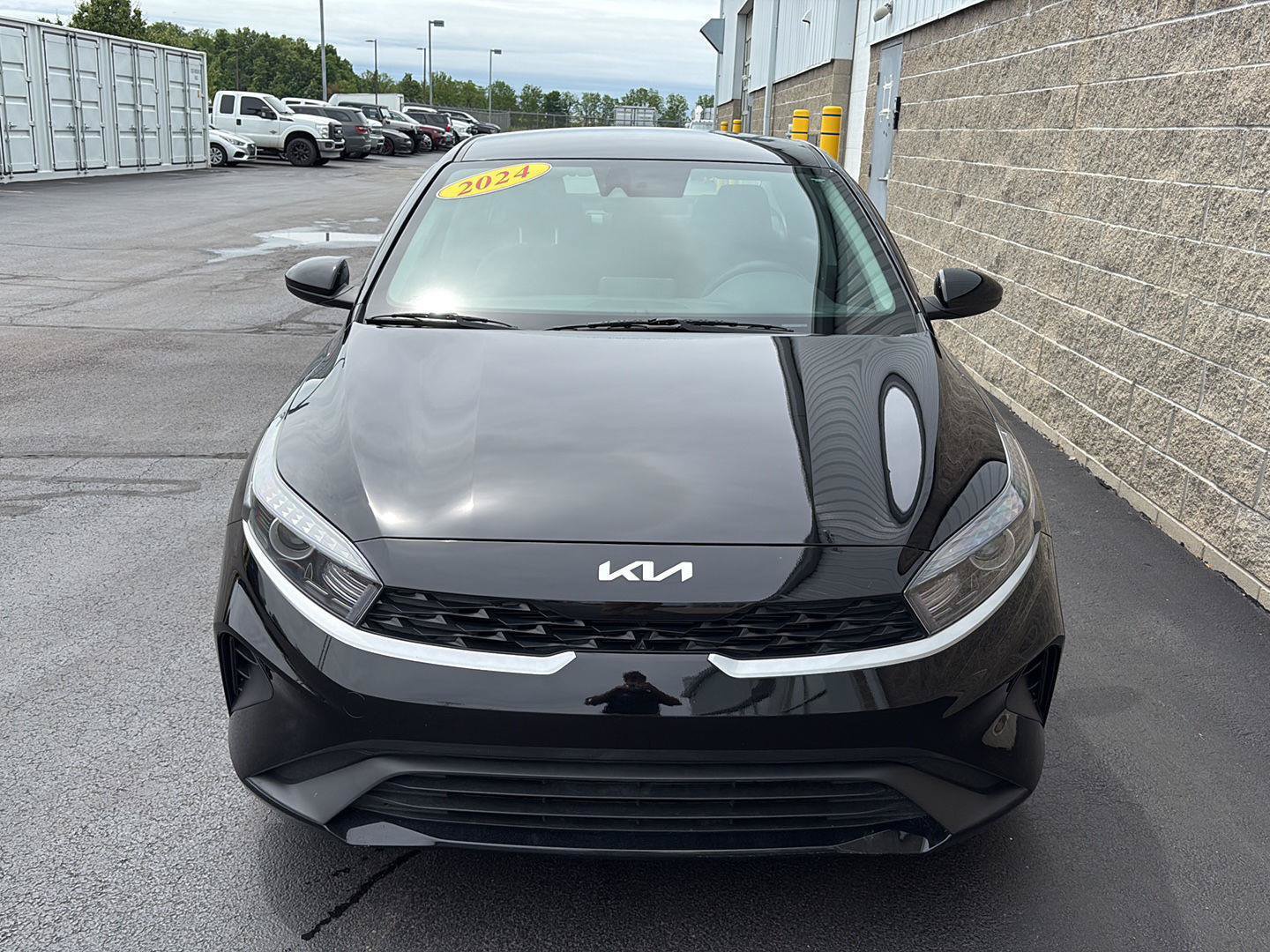Used 2024 Kia Forte LXS FWD image 35