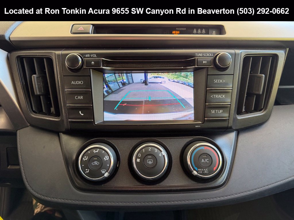 Used 2018 Toyota RAV4 LE w/ All Weather Liner Package AWD/4WD image 21