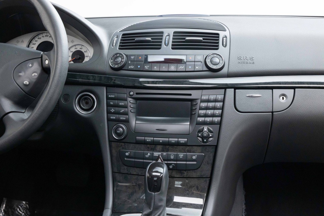 Used 2003 Mercedes-Benz E 55 AMG Sedan image 32