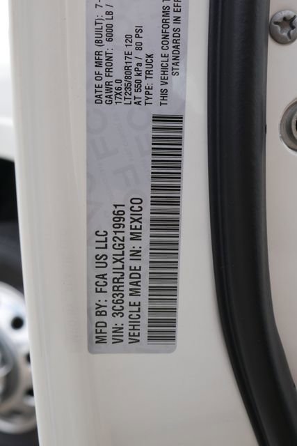 Used 2020 RAM 3500 Laramie image 29